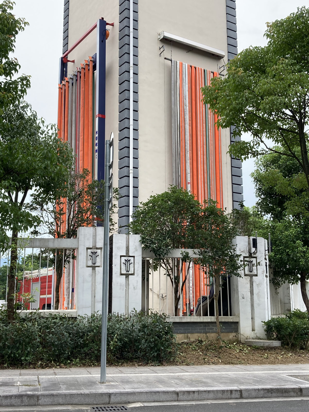 消防水帶自動晾曬收卷機(jī)